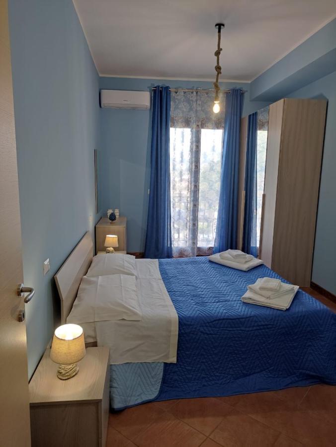 I Du Meli Apartments Taormina Kültér fotó
