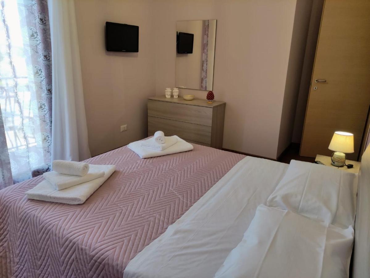 I Du Meli Apartments Taormina Kültér fotó