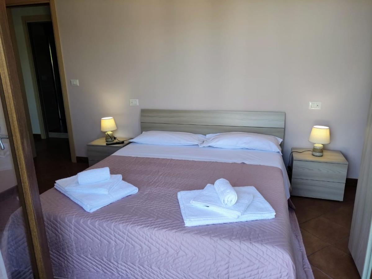 I Du Meli Apartments Taormina Kültér fotó